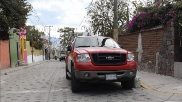What happened to the yellow curb project in Ajijic?